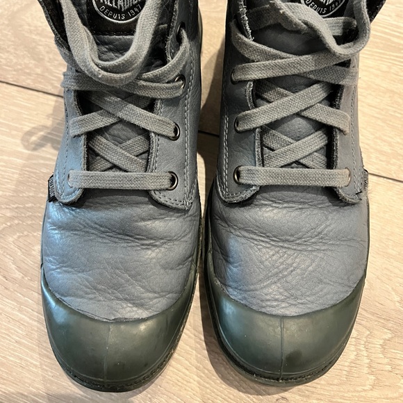 Palladium womens leather boots (USED) - Picture 2 of 16